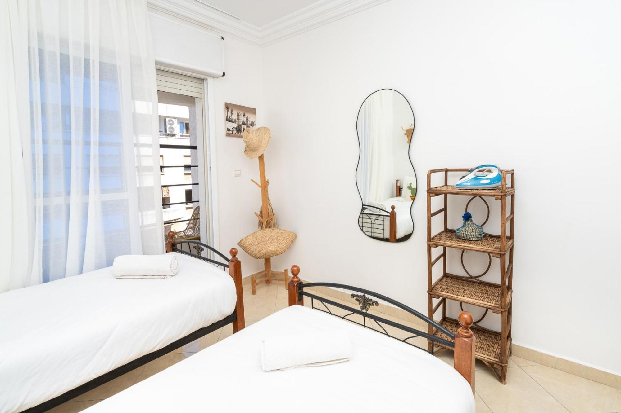 Appartement 2 Chambres Pres De La Corniche Tanger Ngoại thất bức ảnh